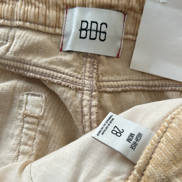 BDG Stone Color Corduroy Mom Pants size 28 - Picture 11 of 12